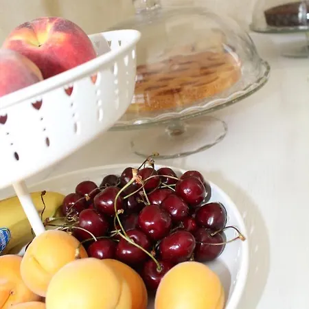 فندق مبيت وإفطار Red House *