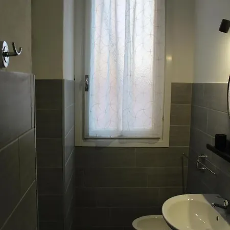 فندق مبيت وإفطار Red House *