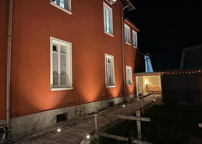 Red House Bed & Breakfast 3*